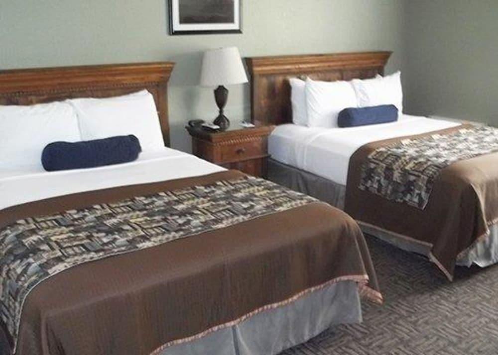 Travelodge By Wyndham Gardiner Yellowstone Park North Entr Extérieur photo