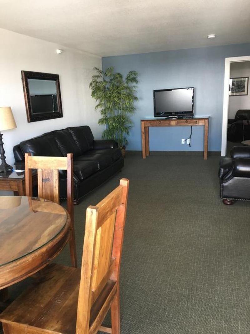 Travelodge By Wyndham Gardiner Yellowstone Park North Entr Extérieur photo